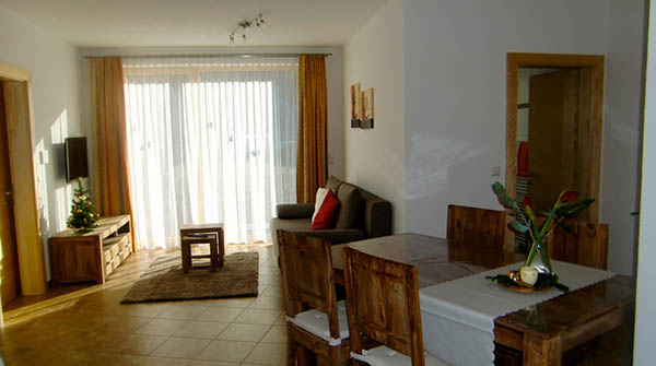 apart-patscheider-appartement-ried-wohnkueche-02